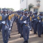 Koutal / kaolack :Cérémonie de présentation du drapeau aux élèves sous-officiers de la 43 ème promotion.