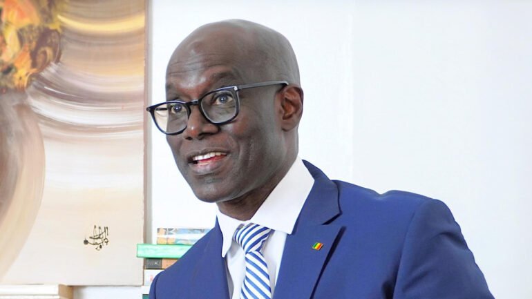 DIRECT ASSEMBLÉE: « PARCE QUE J’AI DÉFENDU NOTRE CONSTITUTION J’AI ÉTÉ AGRESSÉ » THIERNO ALASSANE SALL
