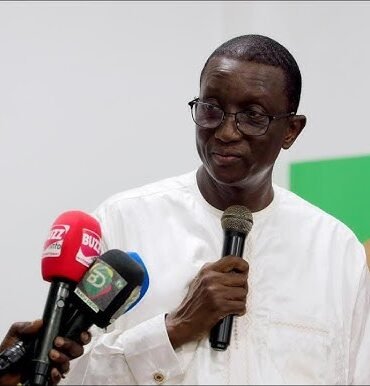 «Diomaye-Sonko» : Amadou Bâ sort les griffes