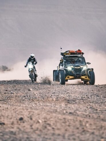 16e AFRICA ECO RACE/7ᵉ ÉTAPE BENICHAB-AMODJAR La course fait rage malgré quelques désagréments